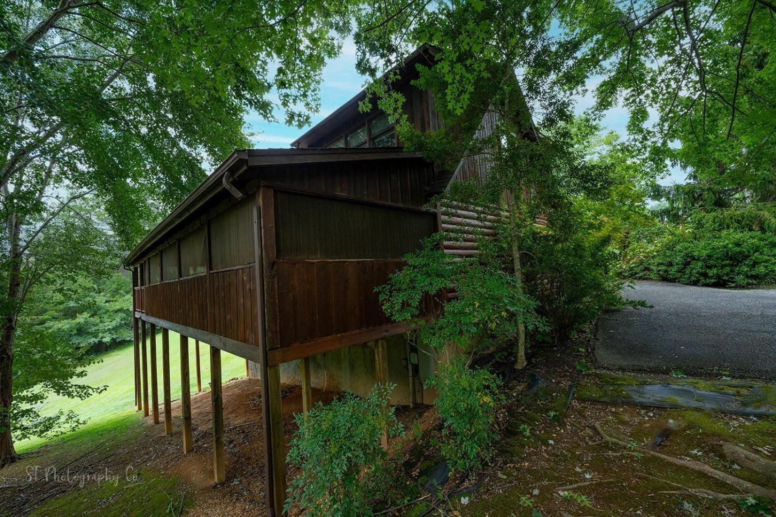 Hibernation Station Cabin เซอเวียร์วีล ภายนอก รูปภาพ
